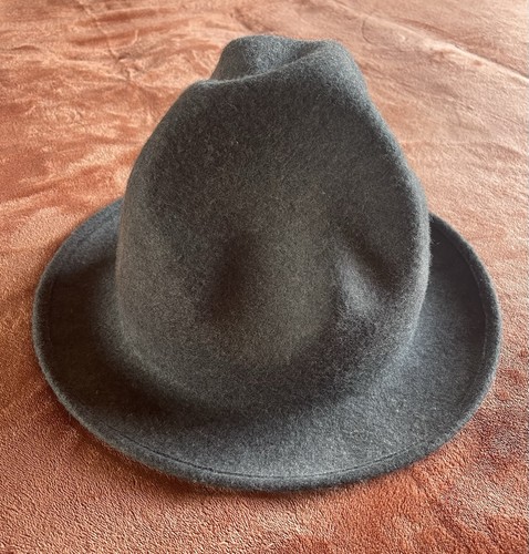 Vivienne westwood mountain hat - vivienne,