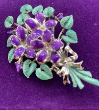 VINTAGE SIGNED EXQUISITE