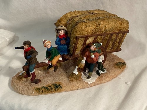 Lemax enchanted forest - enchanted, hay