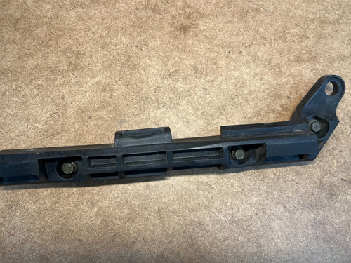 Left lugguage rack holder - lugguage,