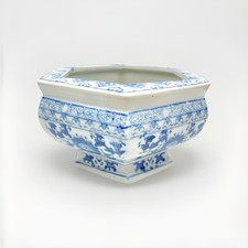 Vintage Hexagon Shallow