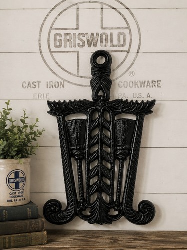 Griswold 1728 tassel - #1728, &