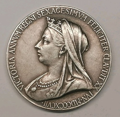 Silver queen victoria - queen, diamond