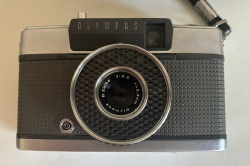 Olympus pen half frame - half,