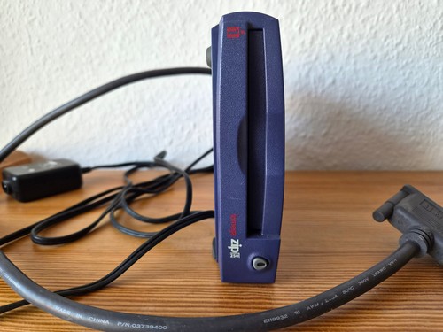Iomega scsi zip drive 250mb - scsi,