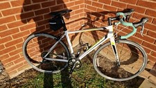 Giant defy road bike - 4,