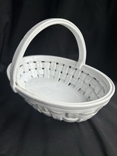 Vintage White Ceramic Lattice