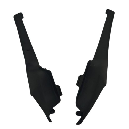 Pair windshield wiper side - windshield,