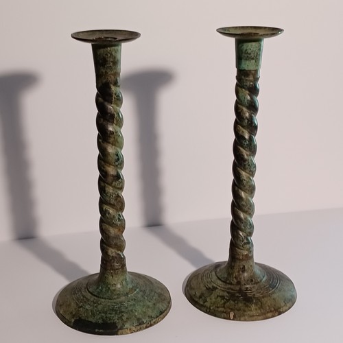 Vintage green patina twisted - green,