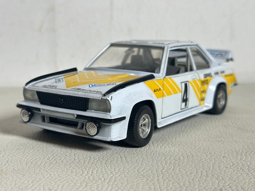 Bburago opel ascona 400 - bburago,