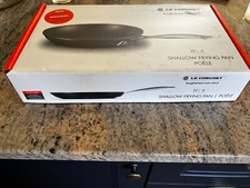Brand new le creuset 20cm