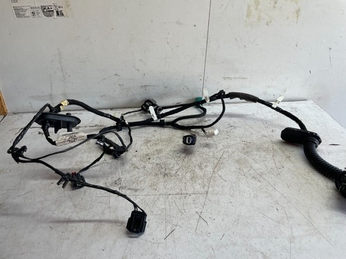 Ford fiesta door loom - door,
