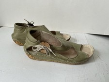 Ladies  Pavers Sandals. Sage