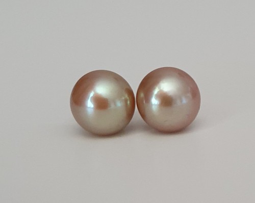 Champagne gold coloured - champagne, /
