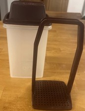 Vintage Tupperware Beetroot Pickle Strainer Burgundy brown 1332-14 1330-15 