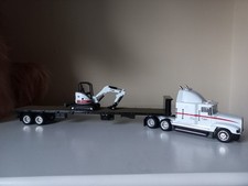 1.50 Scale Bobcat Truck And