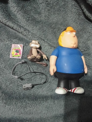 Mezco family guy series - family,