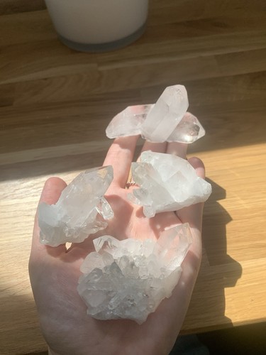 Natural raw clear quartz - natural,