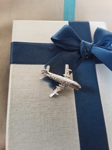 Silver charm plane - silver, to