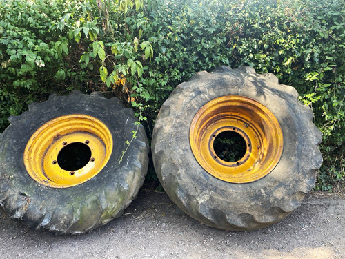 Jcb 3cx rear wheels - jcb,