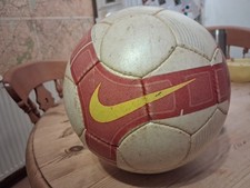 Nike T90 Omni football EPL