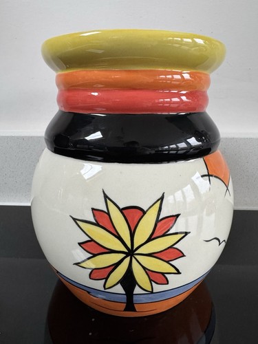 Lorna bailey vase old - lorna, vase.