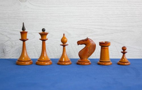 Mordovian chess set - , /classic