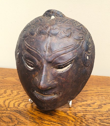 Kelana java bronze dance - java,