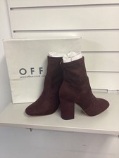 burgundy boots size 4 [HA]