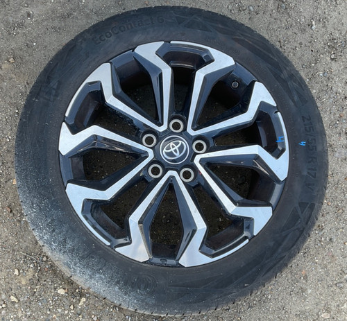 Toyota yaris cross - toyota,