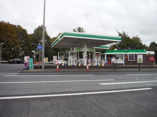 Photo bucklow hill bp - hill,