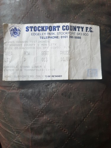 Stockport county man city - stockport, vs