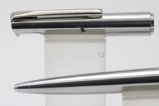 Vintage Aurora Polished Chrome