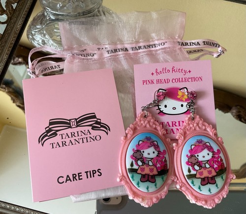 Tarina tarantino hello kitty - tarina,