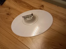 TV Stand For TECHNIKA X22/14B-GB-TCD-UK With Screws - White 