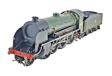 Hornby R2581 OO BR 4-6-0 King