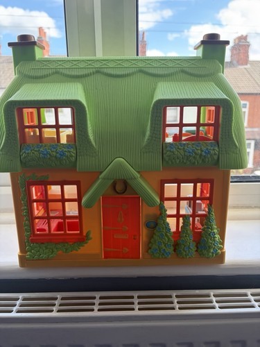 Elc happyland play cottage - elc,