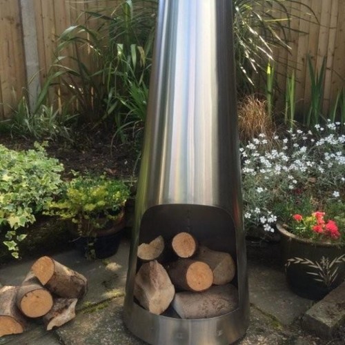 Outdoor chimenea log burner - log,