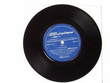 Rolf Harris:  Stylophone By Dübreq  1972  7"  DBQ72