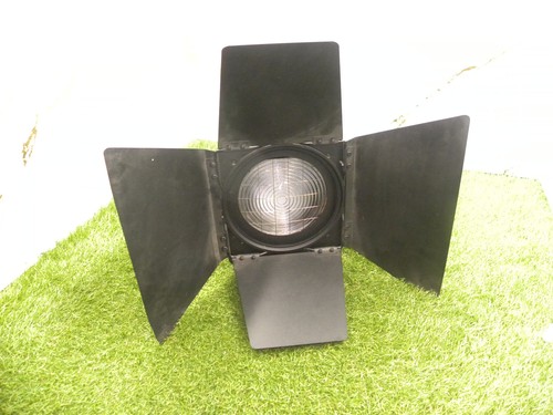 Etc source four fresnel 750w - source,