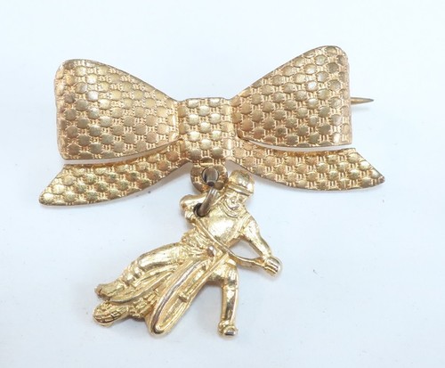 Scarce vintage souvenir - vintage,