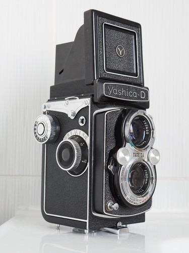 Yashica tlr camera 120 - 120, film