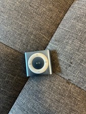 Apple iPod Shuffle 4th gen  -