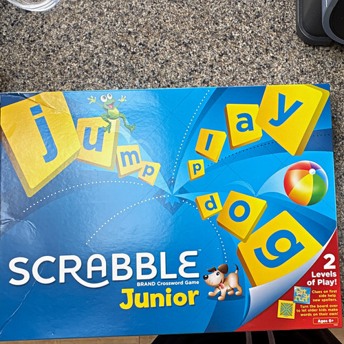 Scrabble junior - scrabble, word