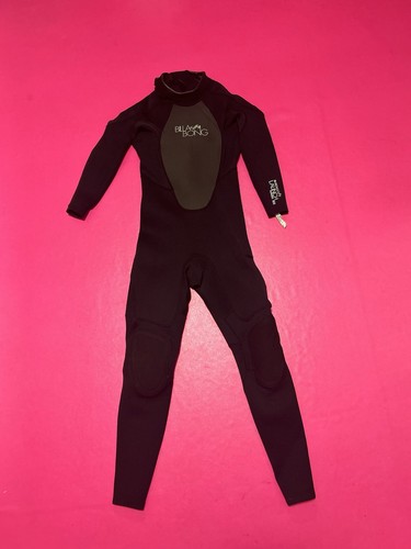 Woman wetsuit size 6 - woman’s,