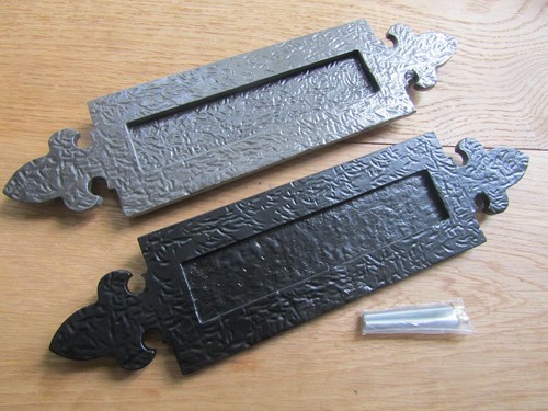 Rustic iron letter - letter, plate