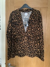 Kim & Co Printed Textured Scuba Blouse Size Medium