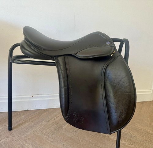 Well made pony saddle - pony, company