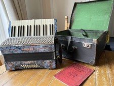 Hohner Carmen II Accordion Blue With Case