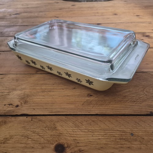 Vintage pyrex gaiety serving - vintage,